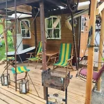 Schaeferwagen Mit Dachterrasse An Der Pferdekoppel Apartman Haus im Wald