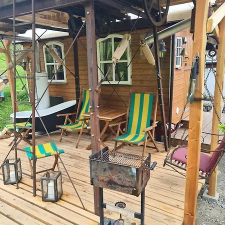 Schaeferwagen Mit Dachterrasse An Der Pferdekoppel アパート Haus im Wald